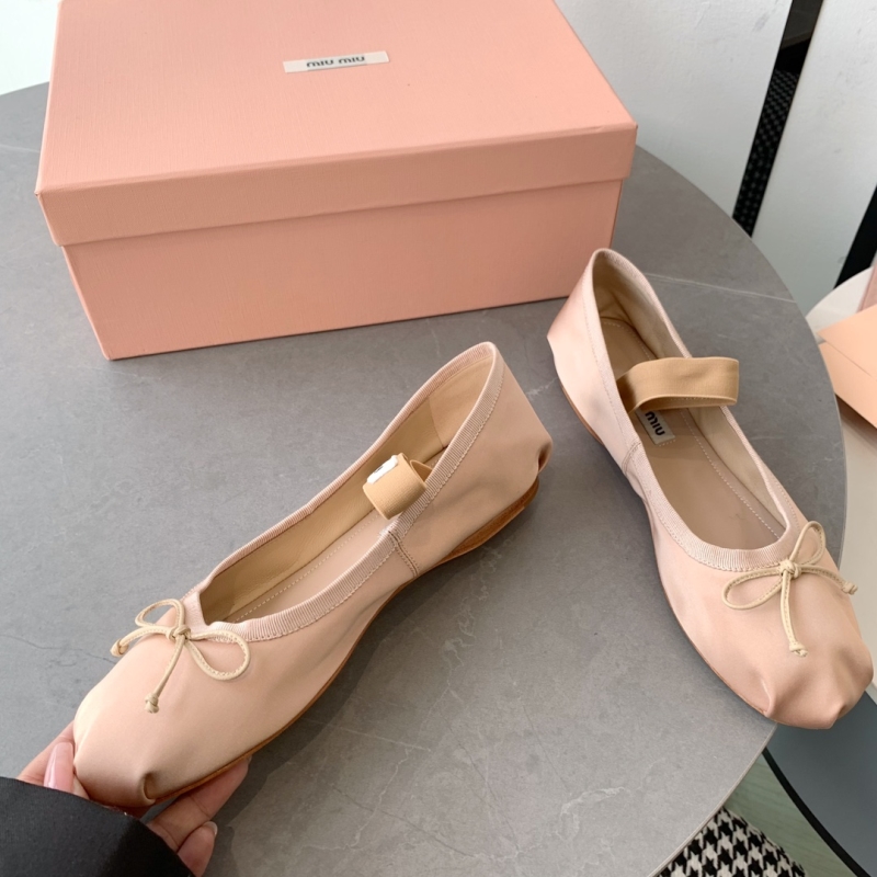 Miu Miu flat shoes